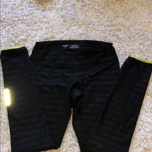 Reebok dry fit leggings